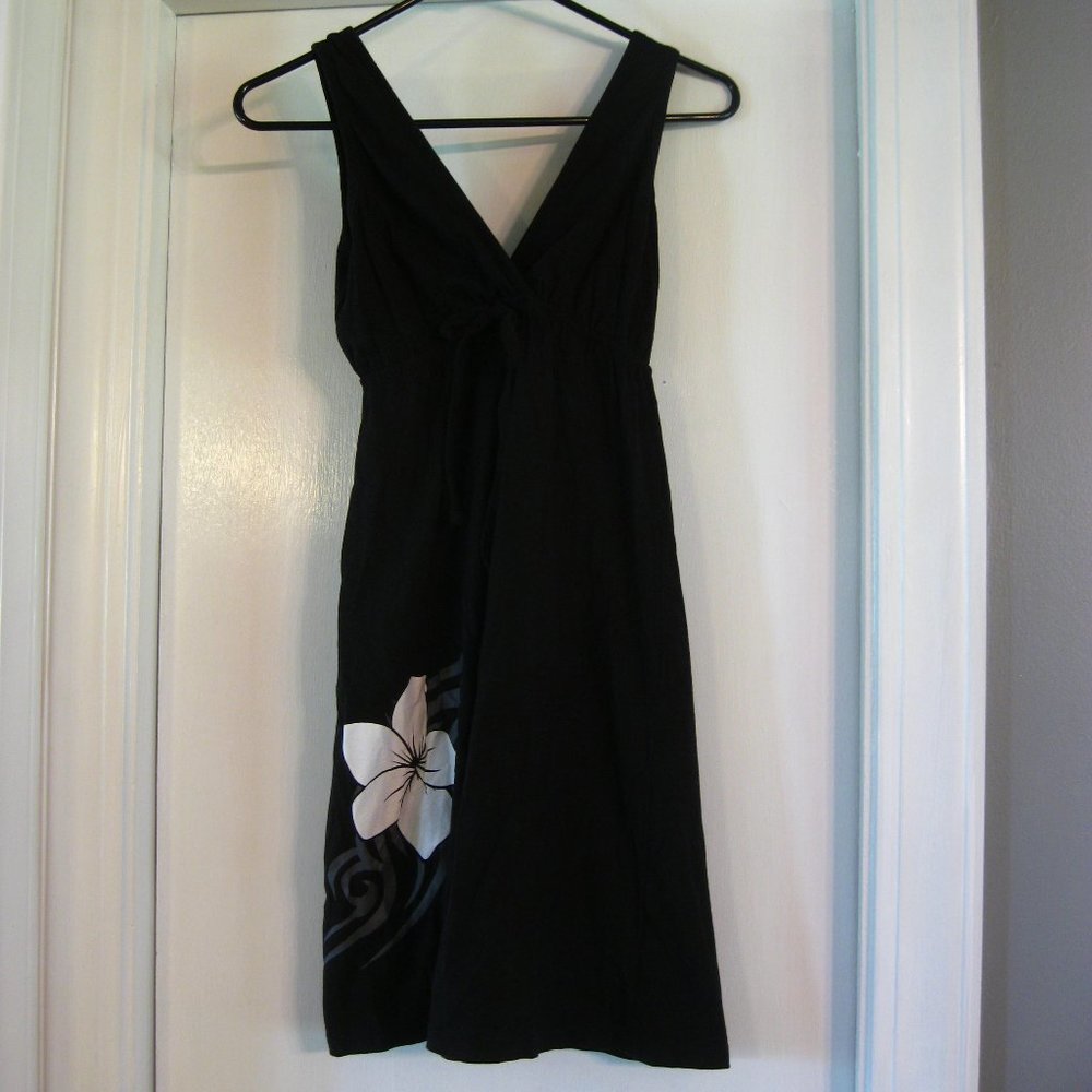 Black swim cover up with tribal aloha flower